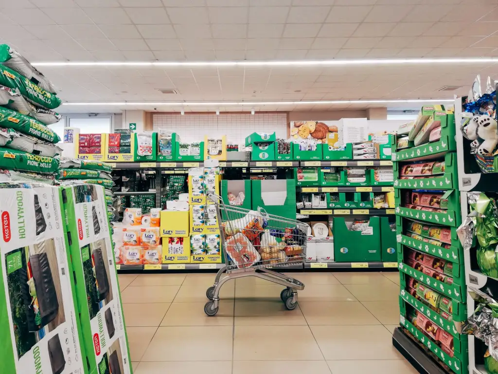 家居用品采购对比：商超渠道与批发市场在珠三角地区的优劣势分析正文配图 1